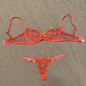 Agent Provocateur pink lace lingerie set 32C / XS